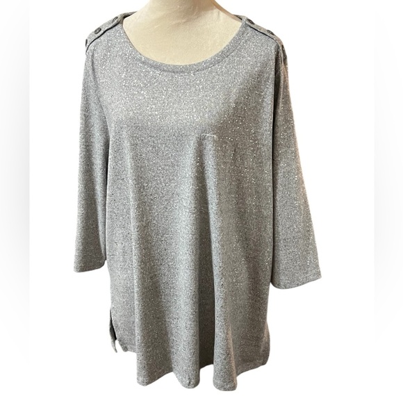 Emily Daniels Top 2X Gray with white threads , embellshed with sparkes. PIT 25” - Picture 1 of 5
